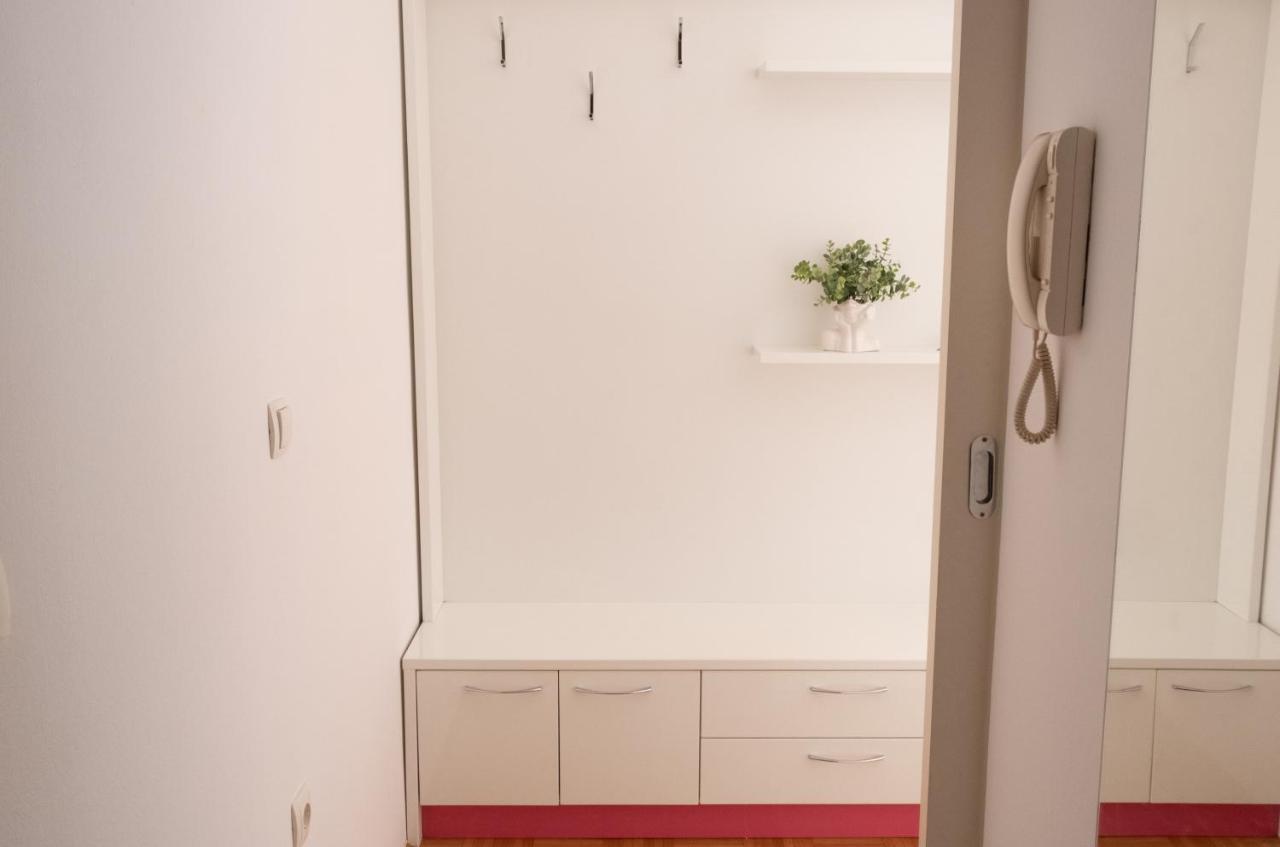 Flat 27 Leilighet Ljubljana Eksteriør bilde